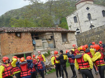 Mit dem Strom schwimmen